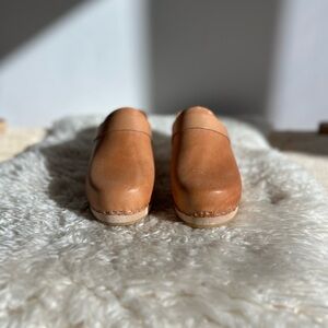 Elsa High Heel Tan Leather Clogs